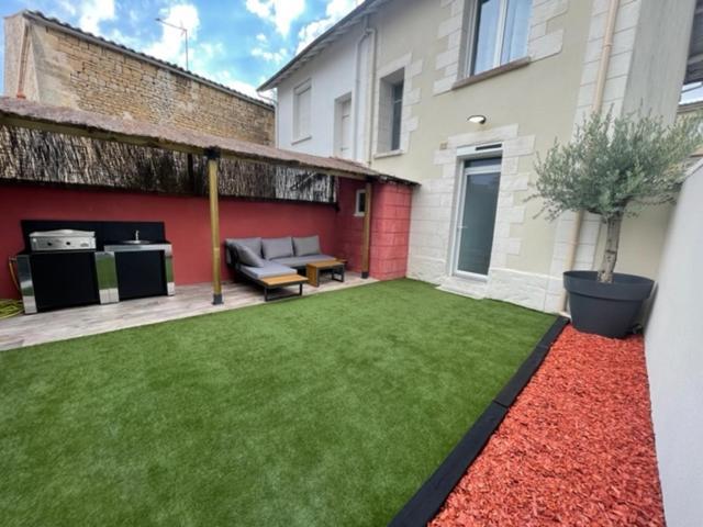 - Le Nuage - Unique, Espace Spa Privatif Et Jardin Avec Plancha Et Salon Privatif, Stationnement Public Gratuit Niort Exteriér fotografie